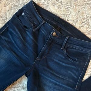 Joe’s Jeans- Dark Wash Skinny- Size 27